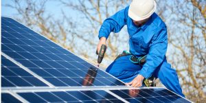 Installation Maintenance Panneaux Solaires Photovoltaïques à Filain